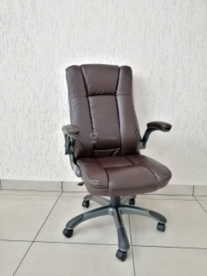 Кресло Barneo K-24 для руководителя (коричневая экокожа) в Губахе - gubaha.ok-mebel.com | фото 1