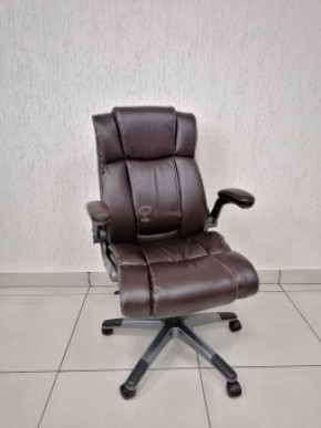 Кресло Barneo K-44 для руководителя (коричневая экокожа) в Губахе - gubaha.ok-mebel.com | фото 1