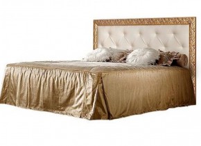 Кровать 2-х спальная (1,4 м) Тиффани штрих-лак/золото с мягким изголовьем (ТФКР140-2) в Губахе - gubaha.ok-mebel.com | фото