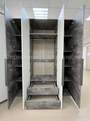 Шкаф 4-ств. для одежды "Лео" в Губахе - gubaha.ok-mebel.com | фото 2